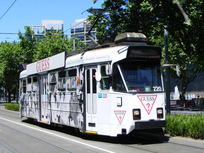 Yarra Trams class Z3 220